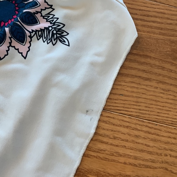 Cute blouse, Ricki’s size Large - Picture 9 of 9